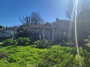 15826 Valerio St, Van Nuys, CA 91406
