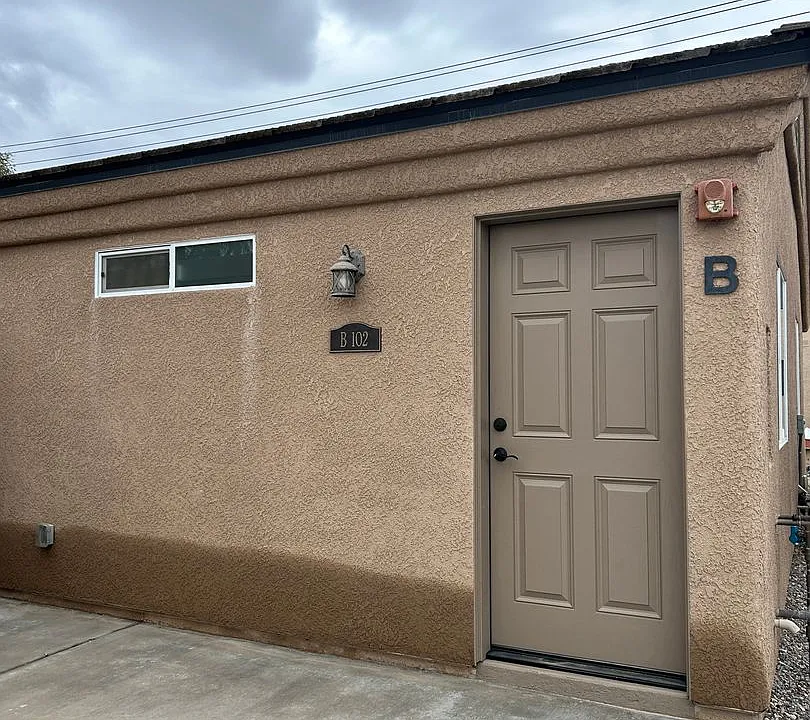 2040 Injo Dr