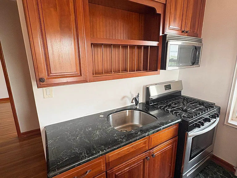 9411 Shore Rd #5O — Photo 2
