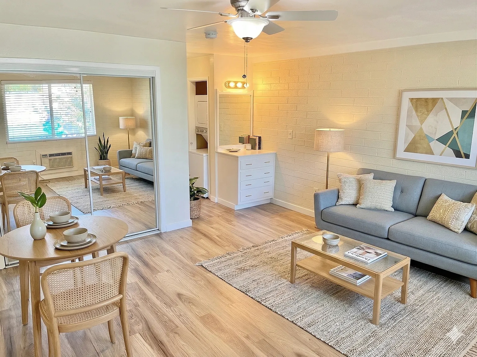 Studio, 450 sqft, $1,095 — Photo 2