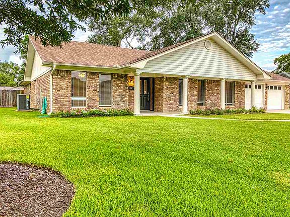 2nd image of 5845 Pinkstaff Ln