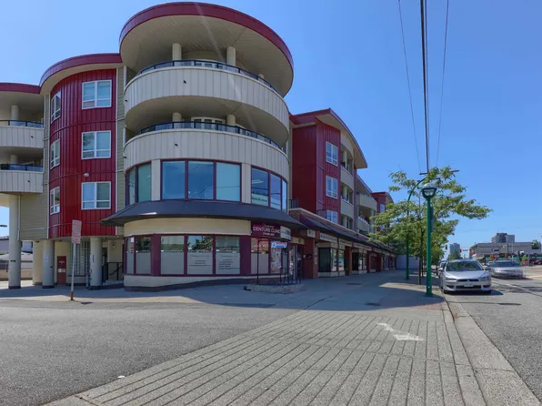 7738 Edmonds St #Penthouse 1, Burnaby, BC V3N 1B8