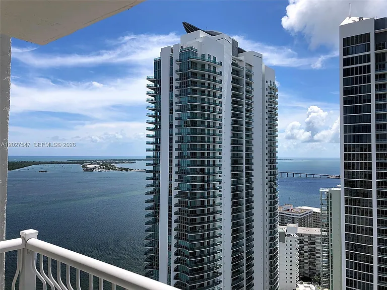 1200 Brickell Bay Dr #3903 — Photo 3