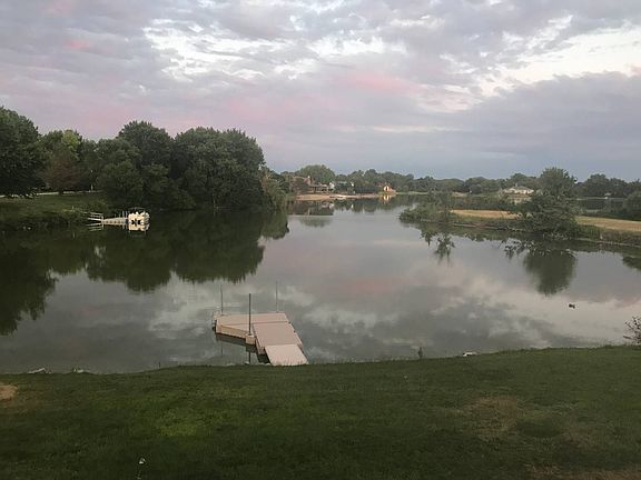 3rd image of 5 Jansen Cir