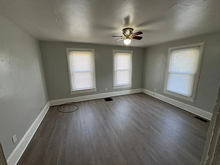 1519 N Ripley St — Photo 11