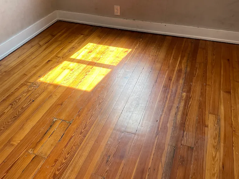 1217 Texas Ave #2 — Photo 3