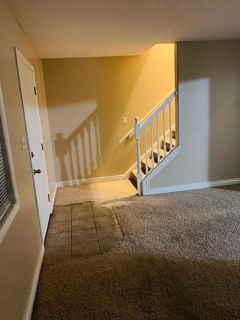 1st image of 321 S Skyline Dr