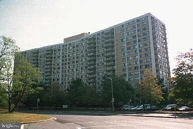 1st image of 301 N Beauregard St APT 612