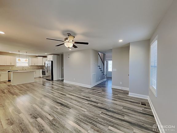 3rd image of 1263 Bailywick Dr