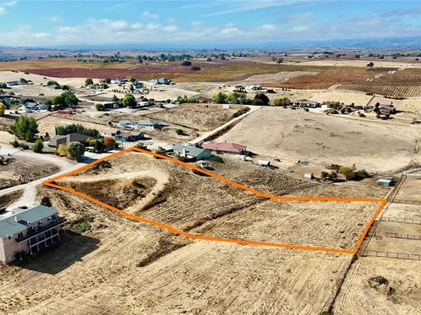 8255 Baron Way #35, Paso Robles, CA 93446