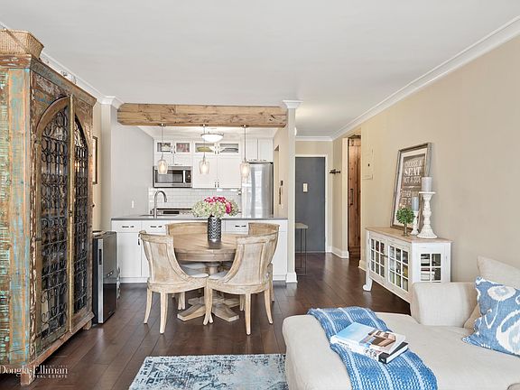 2nd image of 2250 Broadway APT 3F