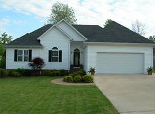 122 Jennings Cir, Tullahoma, TN 37388