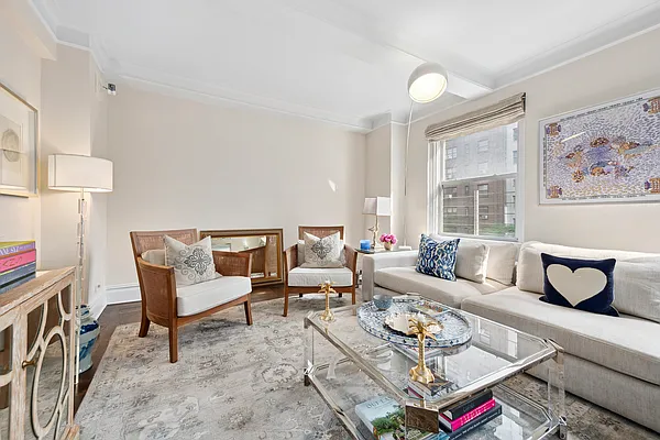 Rented by Douglas Elliman | media 4