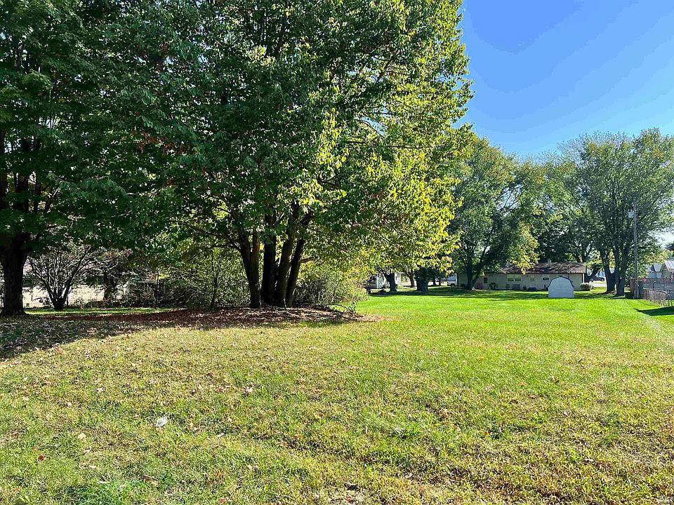 1st image of 59186 Lower Dr