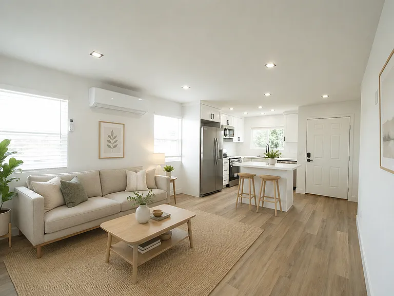 3559-3561 Pardee Pl #2 — Photo 4