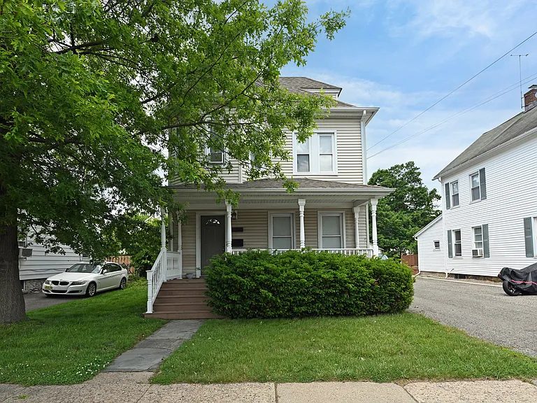87 W Hanover Ave #1 — Photo 25