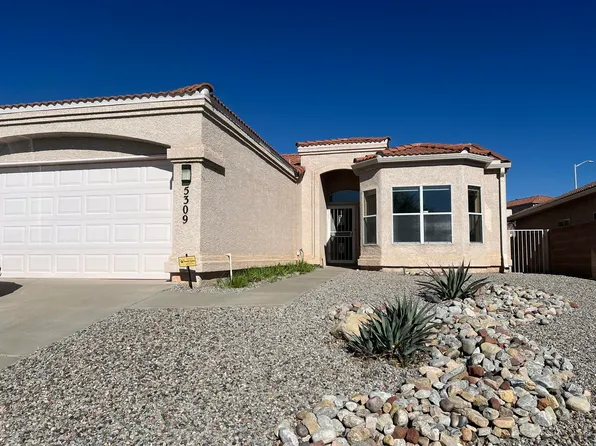 5309 Apollo Dr NW, Albuquerque, NM 87120