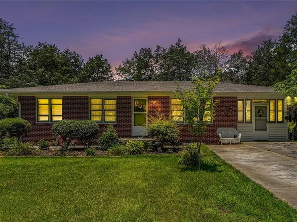 141 Parr Wade Rd SE, Cartersville, GA 30120