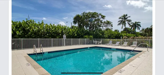 897 Collier Ct #202 — Photo 27