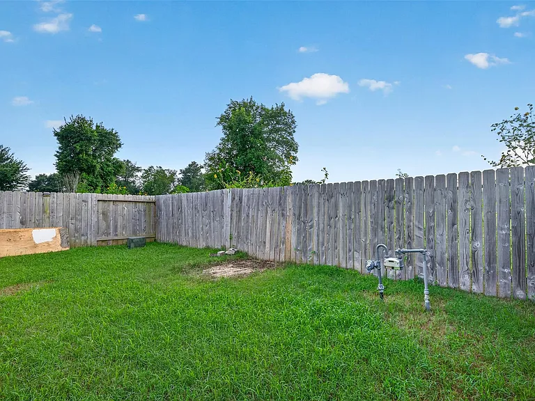 9254 Sea Garden St — Photo 36