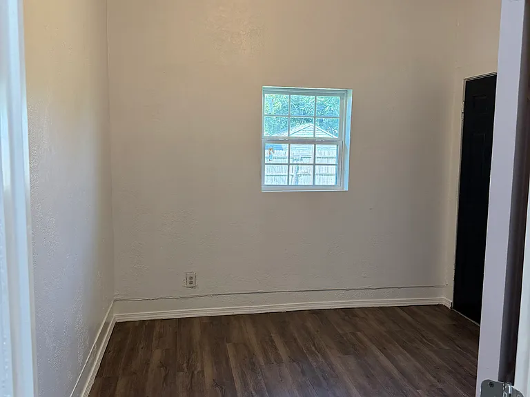 3007 NW 27th St #3007 — Photo 12