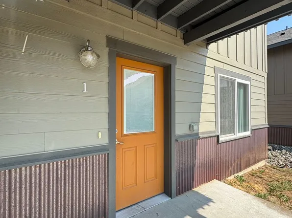 Cambridge Place I - 2241, 2241 N Airport Rd #1, Ellensburg, WA 98926