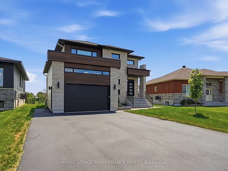 504 Barrage St — Photo 2