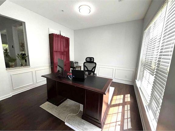 2nd image of 2851 Ashleigh Ln