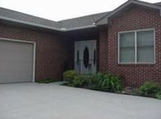 24 Rivers Ct, Oak Ridge, TN 37830