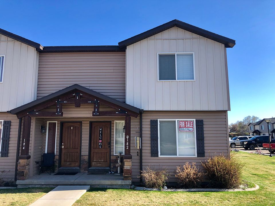 End unit w/only one neighbor