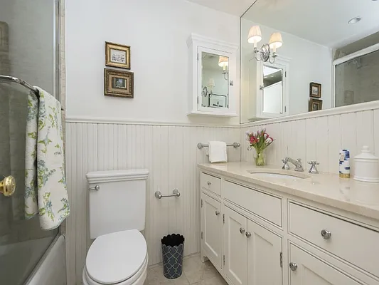 Sold by Sotheby's International Realty | media 5