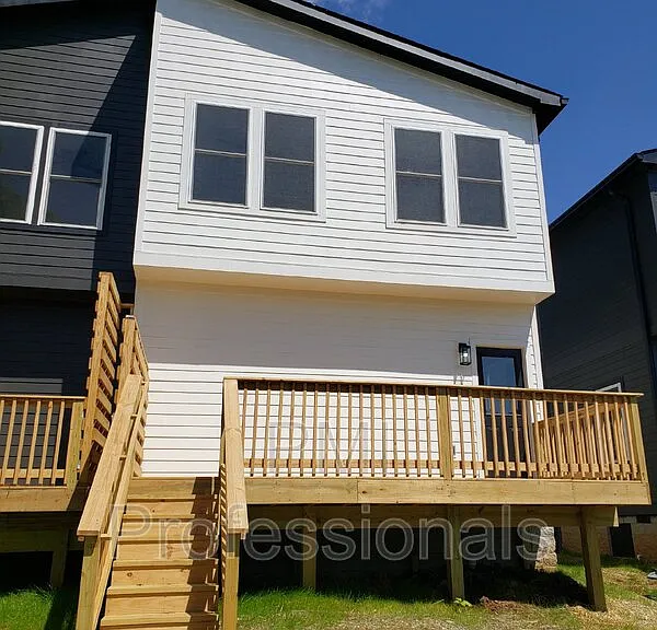215 Eisenhower Dr #A — Photo 13