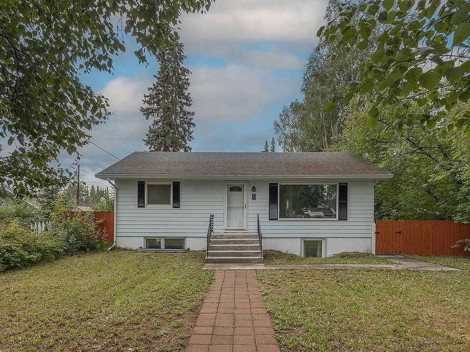 1st image of 413 Eureka Ave