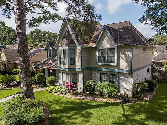 5th image of 20715 Highland Hollow Ln