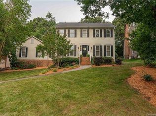 9215 Hanover South Trl, Charlotte, NC 28210