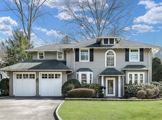 17 Hix Ave, Rye, NY 10580