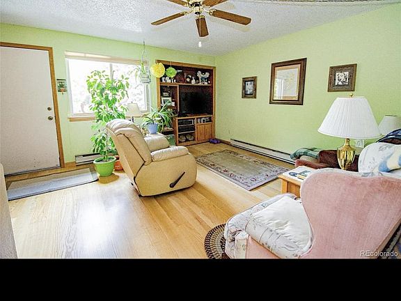 4th image of 606 Overlin Dr APT 2