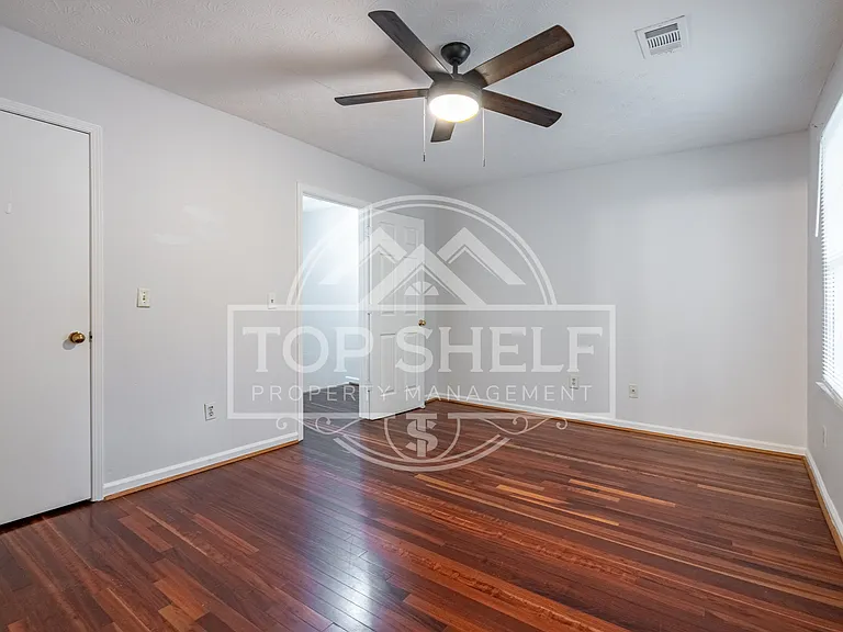 2916 Governors Ct #1 — Photo 16