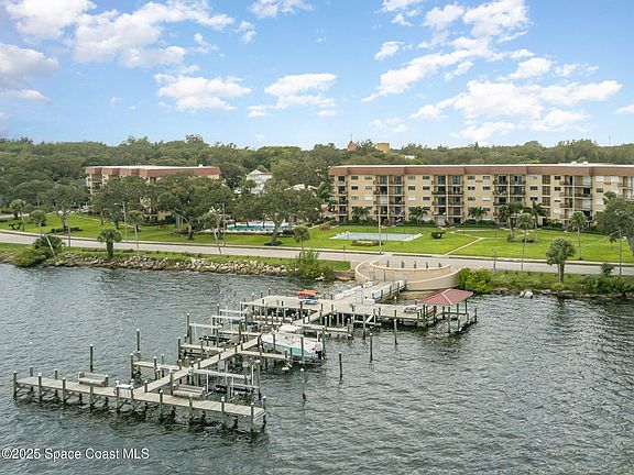 2nd image of 1049 Rockledge Dr #406