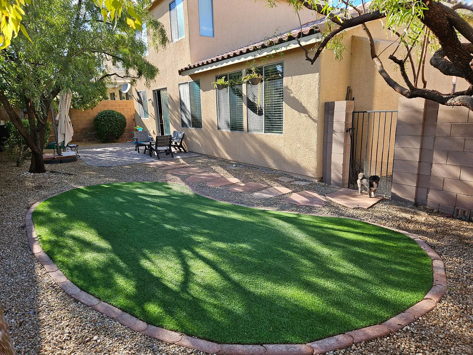 3 bed, 1993 sqft, $2,195 — Photo 3