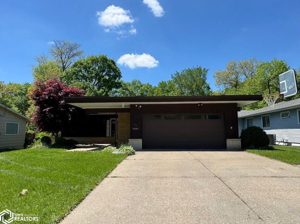 133 Crestview Dr, Burlington, IA 52601