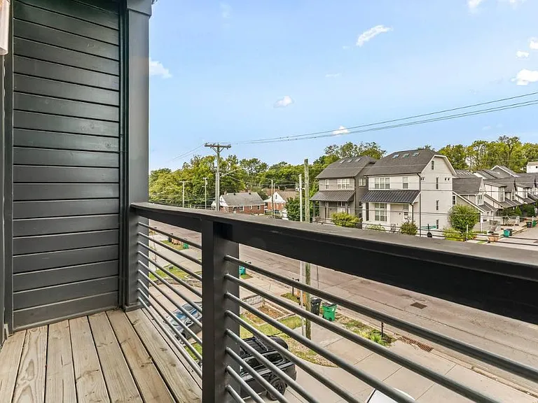 523A Wedgewood Ave — Photo 31