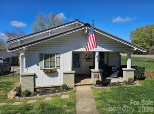 213 Colombo St NW, Valdese, NC 28690