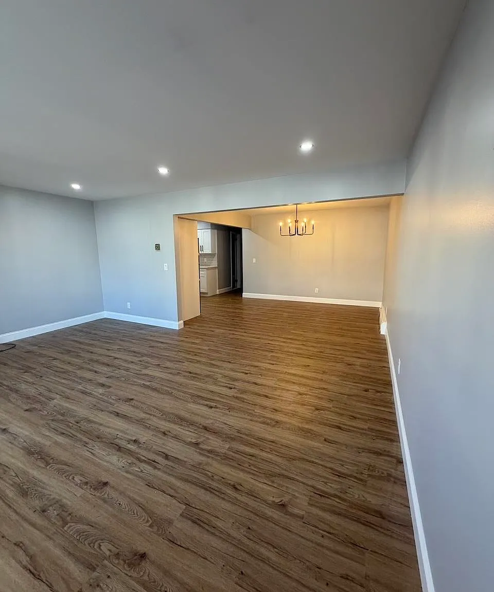 3 bed, 1.0 bath, $3,000 — Photo 3