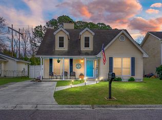 1060 Willowood Ave, Goose Creek, SC 29445