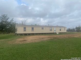 770 Bluntzer Rd, Jourdanton, TX 78026