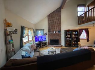 10 Lorri Rd, Derry, NH 03038
