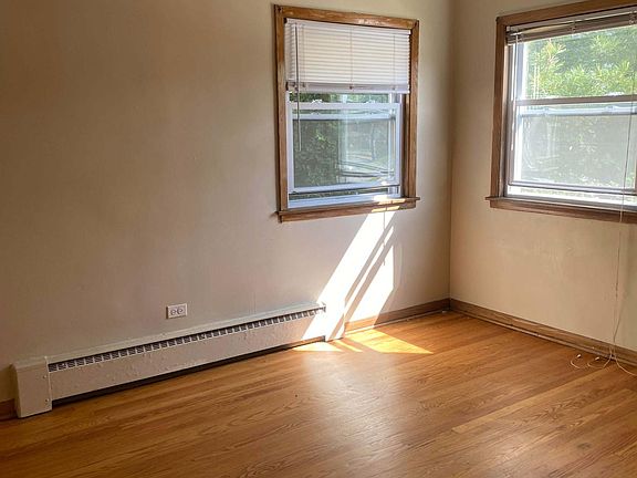 4th image of 5757 N Elston Ave APT 1F