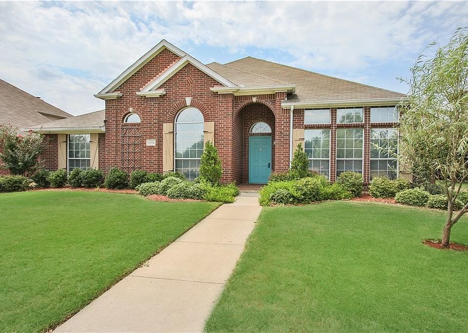 1st image of 1604 Chase Oaks Dr
