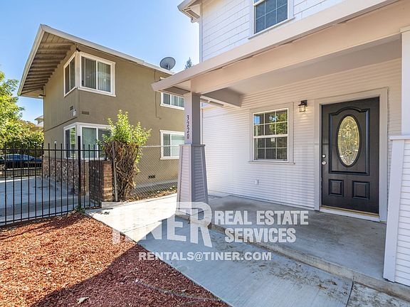 2nd image of 3218 2nd Ave